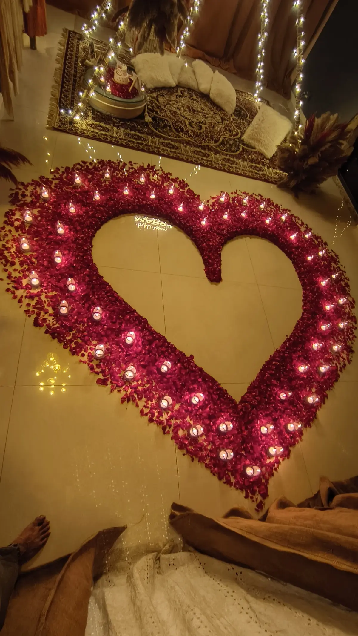 How to Plan an Anniversary Surprise for Your Husband